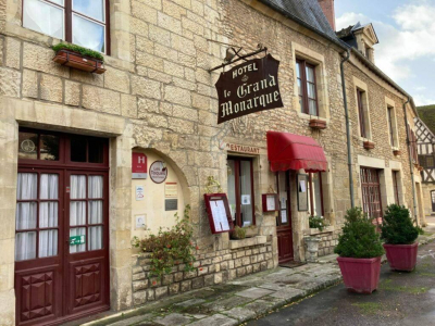 Hotel_Restaurant_Le_Grand_Monarque