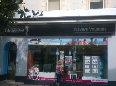 Nevers voyages